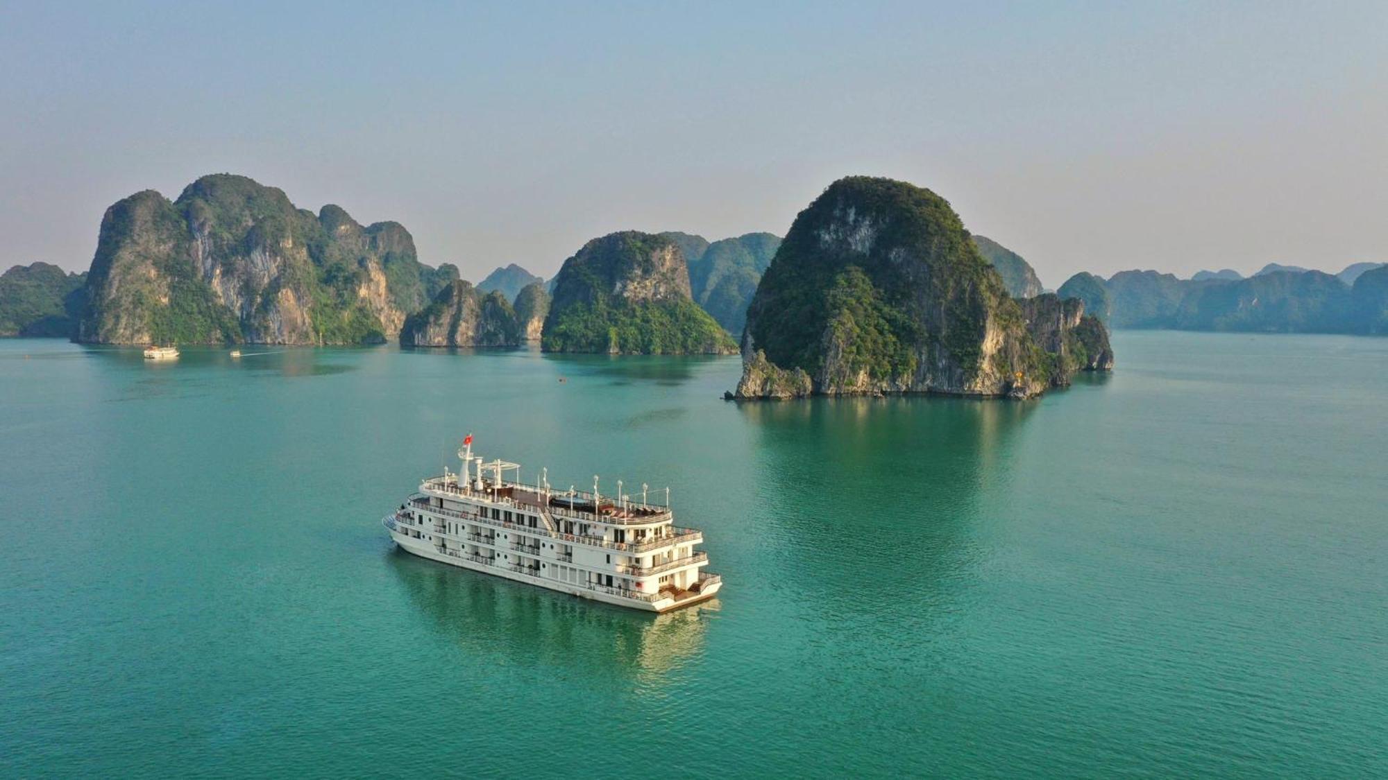 Paradise Grand Cruise - Lan Ha Bay 下龍 外观 照片