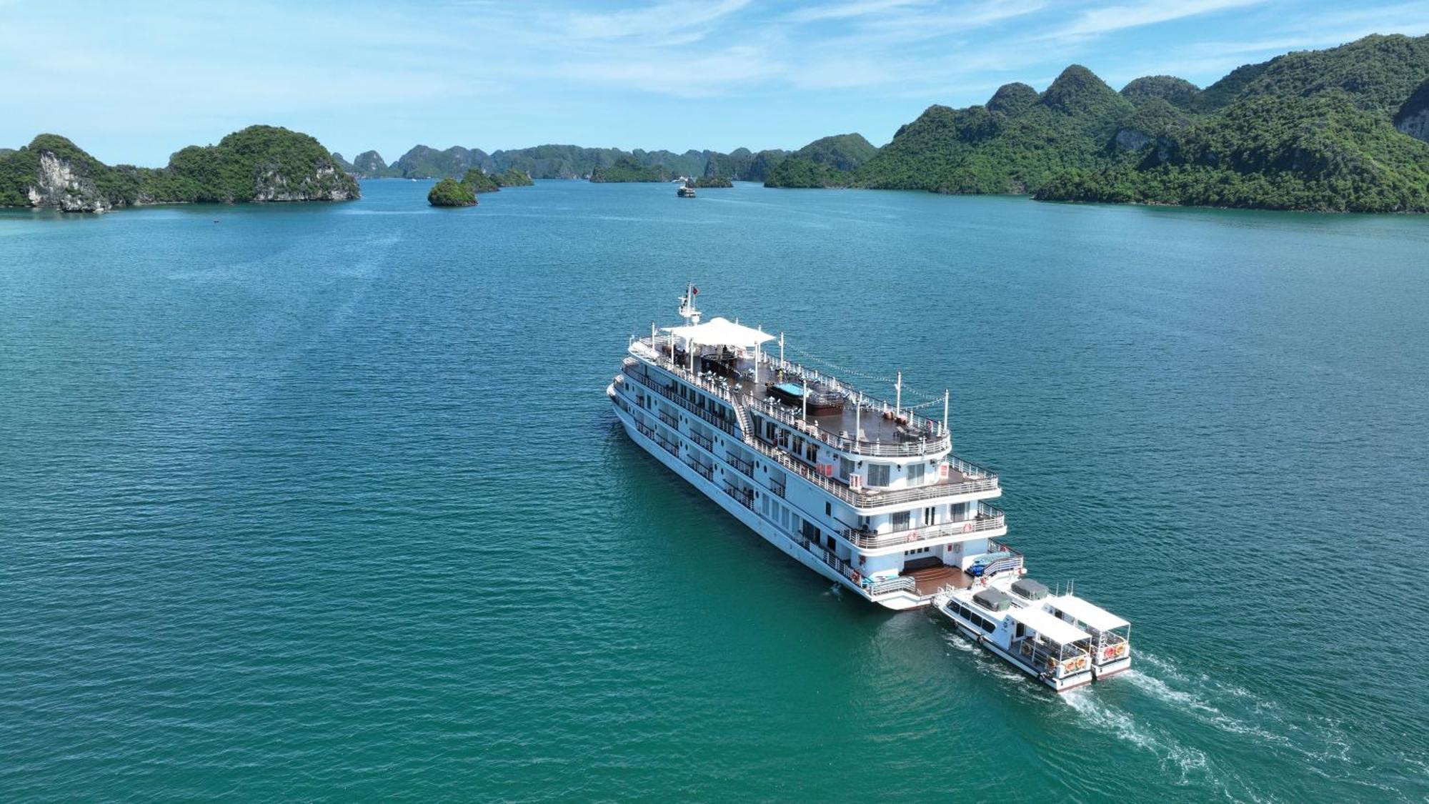 Paradise Grand Cruise - Lan Ha Bay 下龍 外观 照片