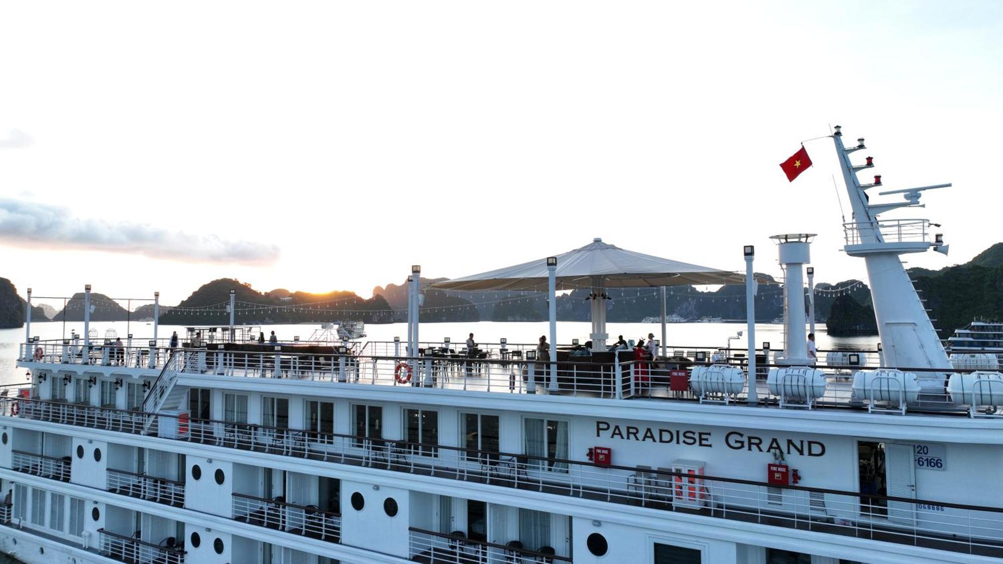 Paradise Grand Cruise - Lan Ha Bay 下龍 外观 照片